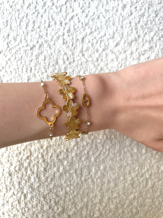 𝐉𝐨𝐧𝐜 𝐅𝐥𝐨𝐫𝐚