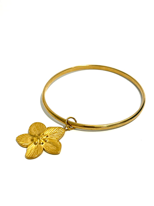 𝐉𝐨𝐧𝐜 𝐉𝐮𝐥𝐢𝐚